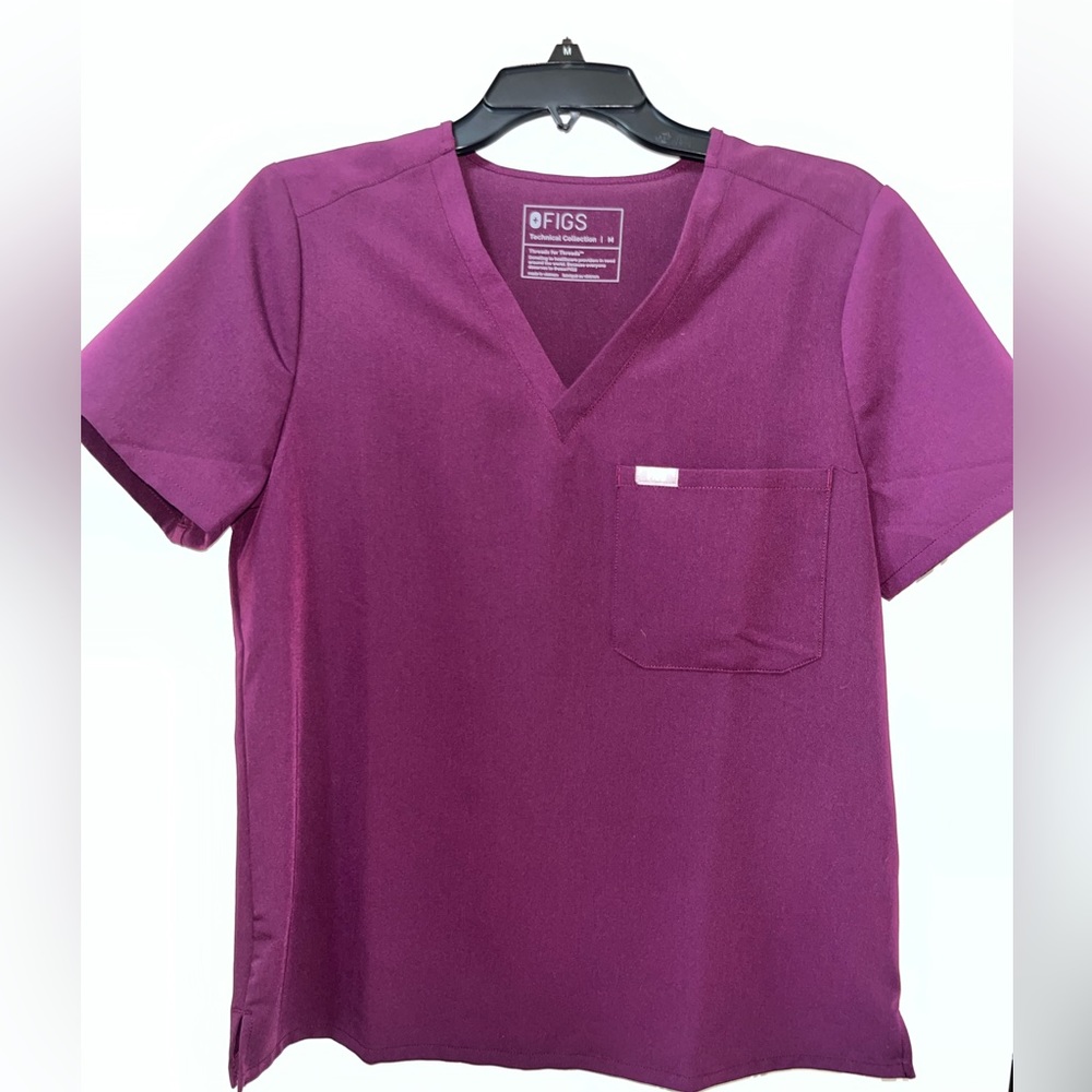 Figs Scrub Top size Medium
